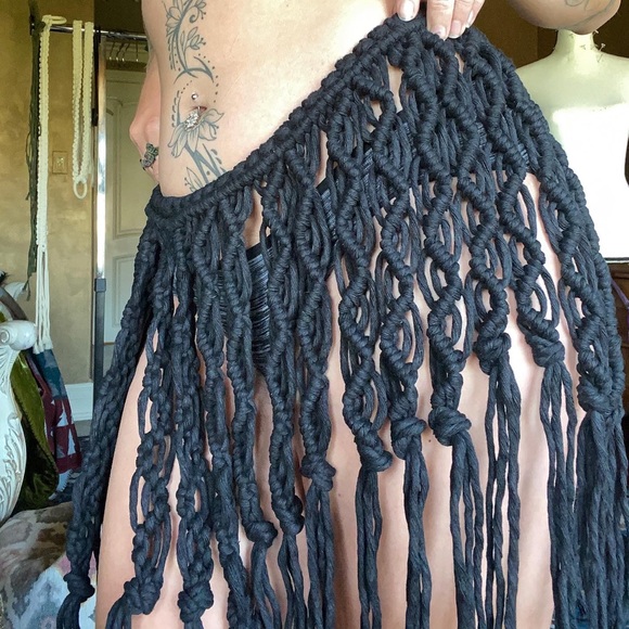 Original GoodVibeGoda Macramé Mini Skirt Handmade - Picture 3 of 5